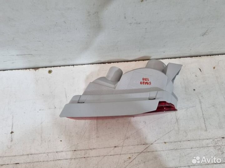 Фонарь противотуманный задний правый Toyota Land