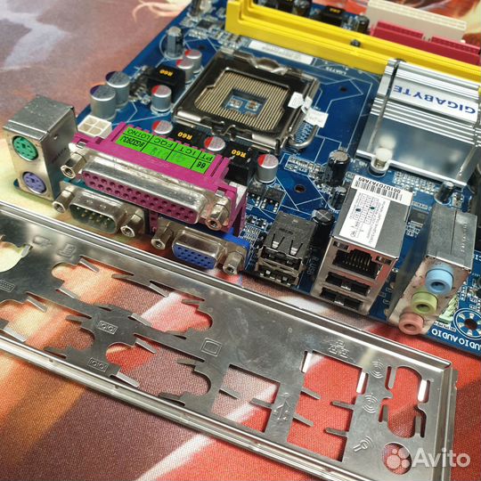 Материнская плата s775 Gigabyte GA-945GCM-S2L