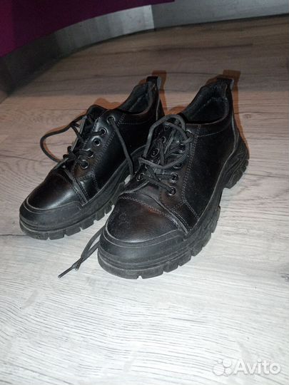 Ботинки женские