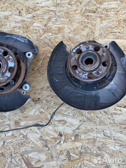 Кулак поворотный задний Kia Stinger 2 2019