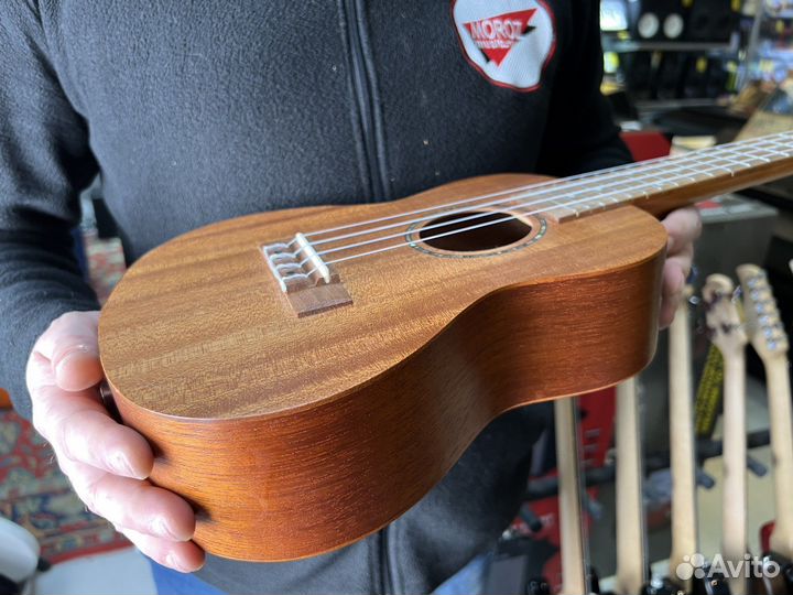 Укулеле концертная