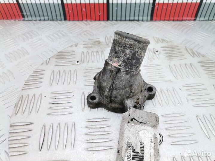 Корпус термостата Toyota Corolla Verso рест. 2005