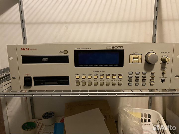Сэмплер Akai CD3000