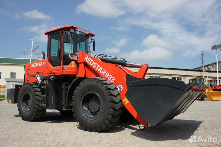 Фронтальный погрузчик Redstar 933, 2023