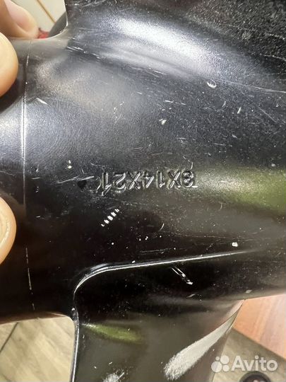 Продам винт гребной 21 suzuki