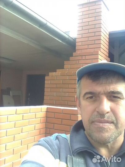 Каменщик-строитель