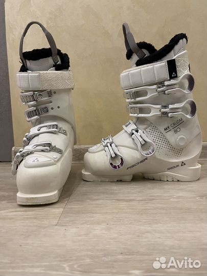 Женские горнолыжные ботинки Fischer MY Cruzar 80