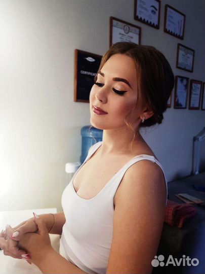 Макияж и прическа