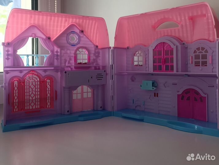 Домик кукольный