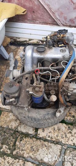 Мотор на mercedes 123
