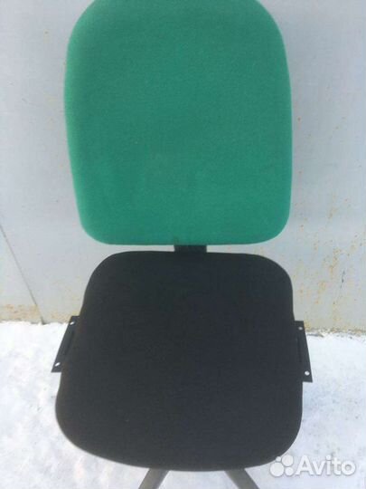 Компьютерный стул