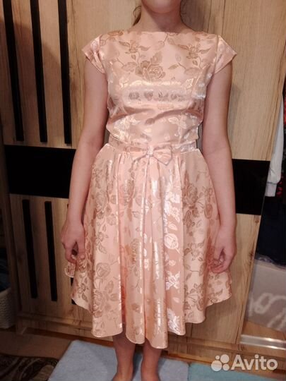 Нарядное платье для девочки /девушки