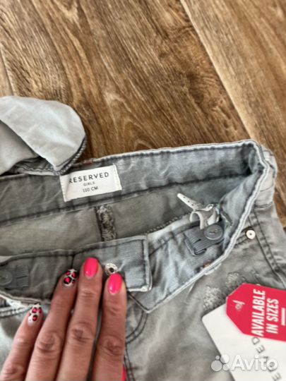 Джинсовая рубашка и джинсы фирмы reserved