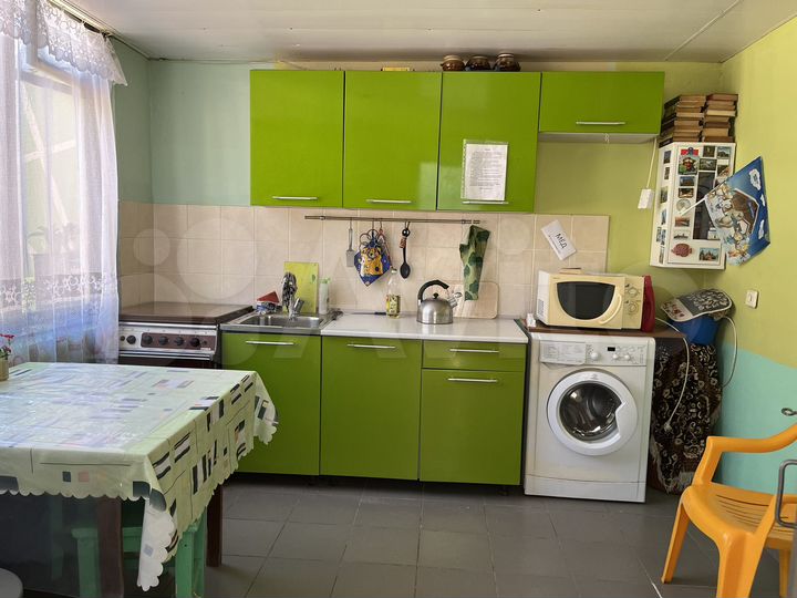 Комната 14 м² в 5-к., 1/2 эт.