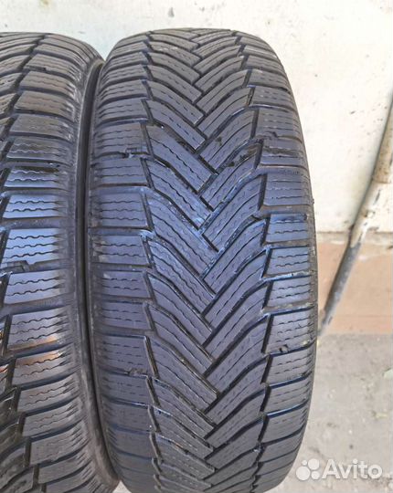 Michelin Alpin 6 205/55 R17 95V