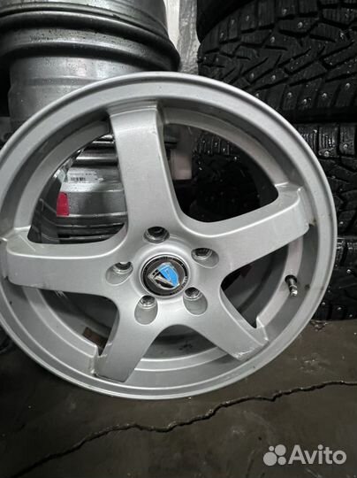 Литые диски r16