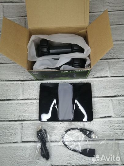 Игровая приставка Game stick lite 64gb 10000 игр