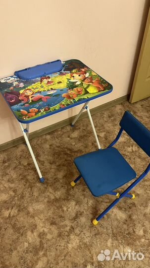 Детский стол и стул