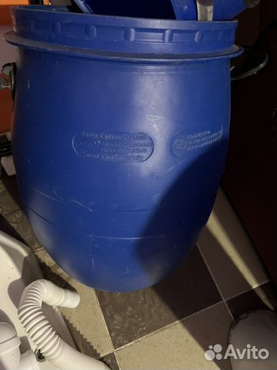 Бак для воды бу