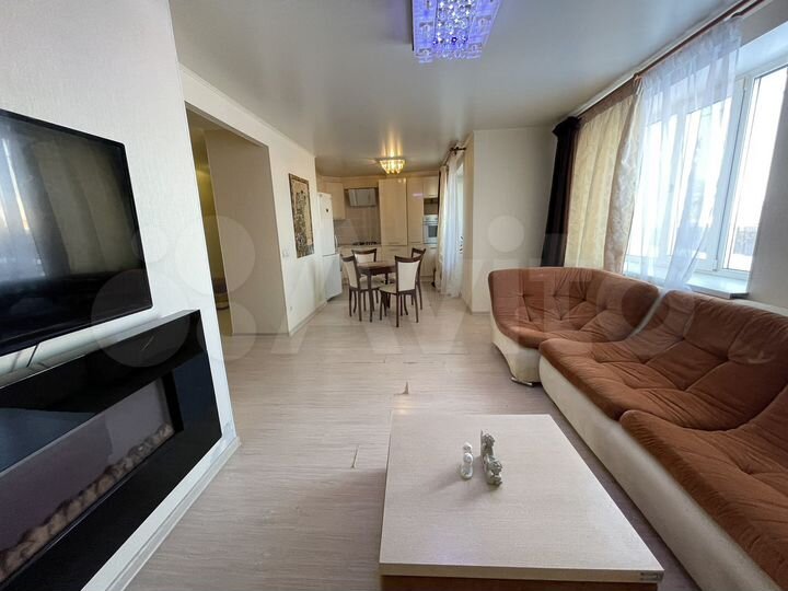 2-к. квартира, 60 м², 1/3 эт.