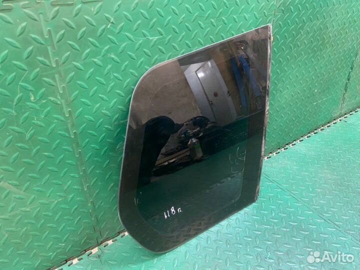 Стекло боковое заднее правое Mitsubishi Space Star