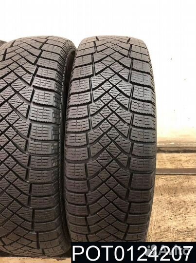 Pirelli Ice Zero FR 185/65 R15 92T