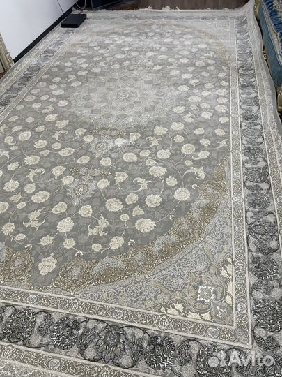 Ковер иранский