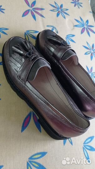 Туфли для девочки 36 размер новые