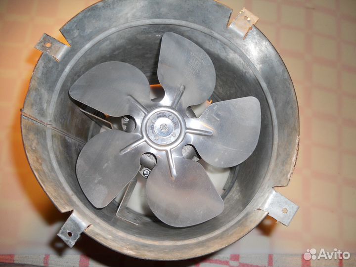 Канальный вентbлятор 220 v