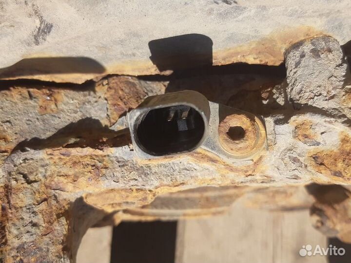 Кулак поворотный передний правый Skoda Yeti