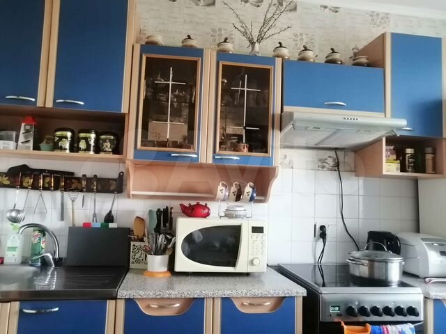 2-к. квартира, 52 м², 4/10 эт.