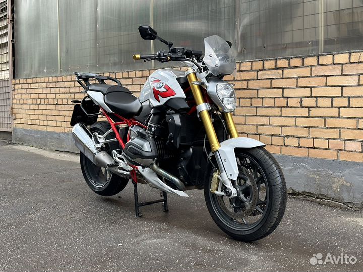 BMW R1200R (дилерский, пробег 12.500)