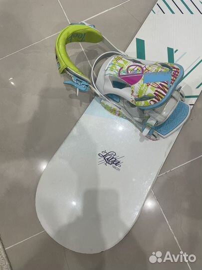 Сноуборд с креплениями 146 см