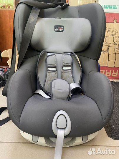 Автомобильное кресло britax romer storm gray