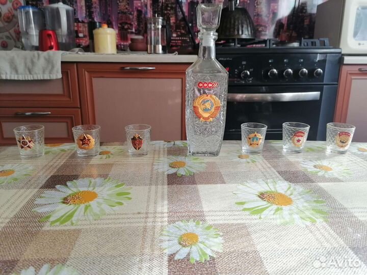 Графин с рюмками СССР