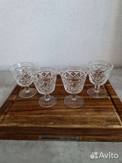 Набор из 4-х хрустальных рюмочек СССР