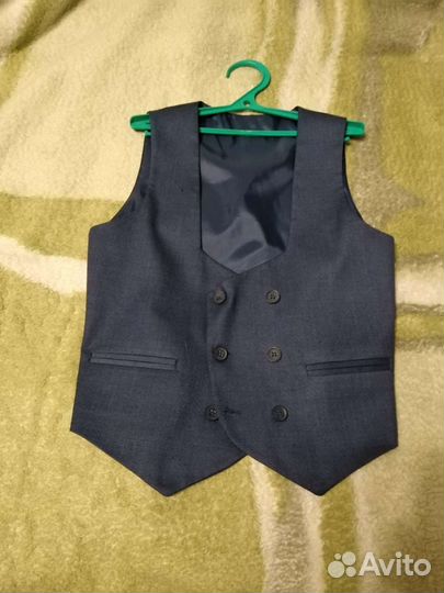 Школьный костюм