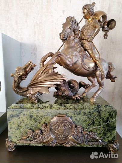 Бронзовая статуэтка