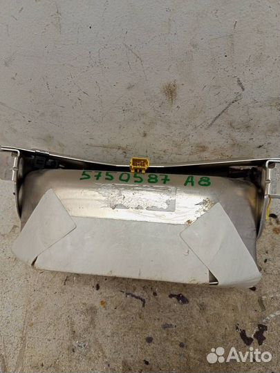 Подушка безопасности в торпеду