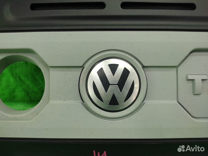 Крышка двигателя декоративная Volkswagen Tiguan