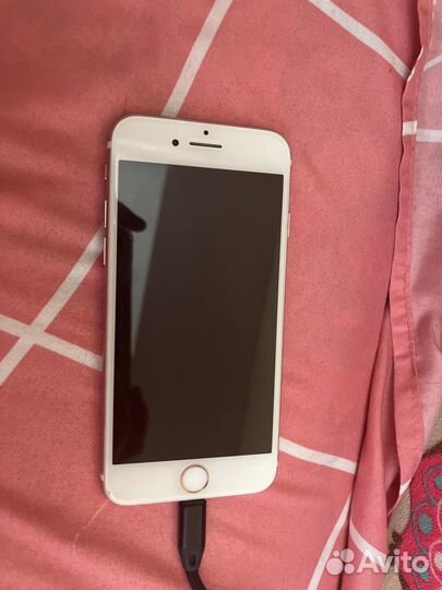 iPhone 7, 32 ГБ