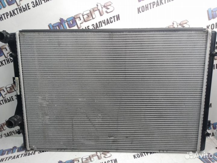 Радиатор Volkswagen Golf 6 2.0 TSI ccza 2010