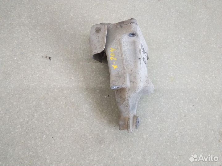 Опора двигателя правая Mercedes Benz GLK-Class X20