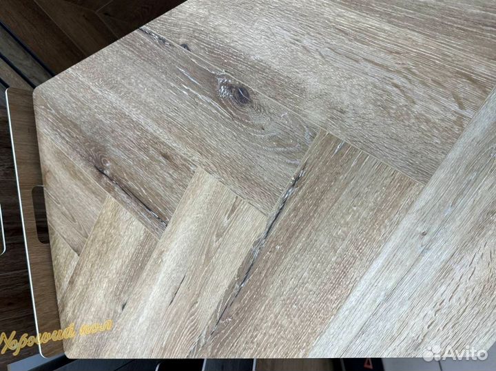 Виниловый ламинат елочкой