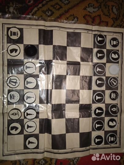 Сувенирные магнитные шахматы из СССР