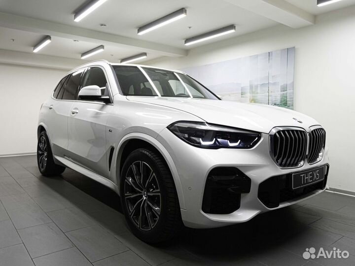 BMW X5 3 AT, 2022