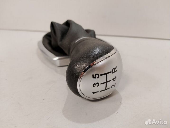 Ручка МКПП с чехлом Ford C-Max рестайлинг 1 2009