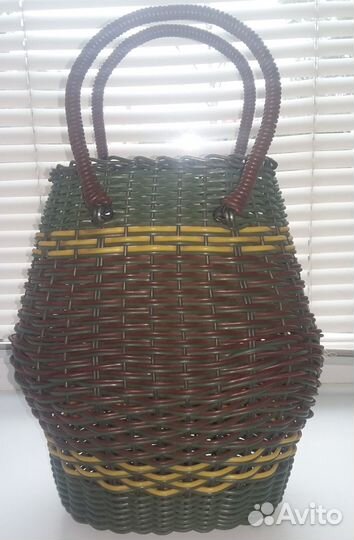 Хозяйственно-бытовая корзина