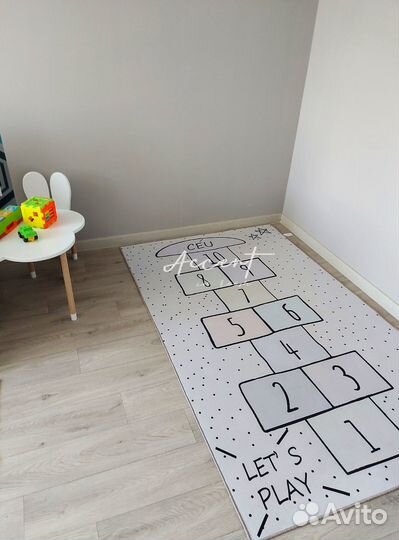 Ковер в детскую Классики. Стильный и современный