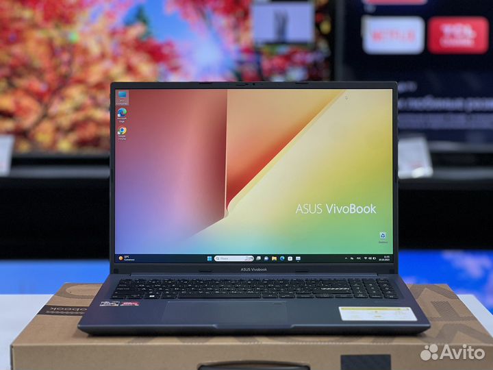 Новый Asus VivoBook Ryzen 5 5600H 16G озу SSD512g